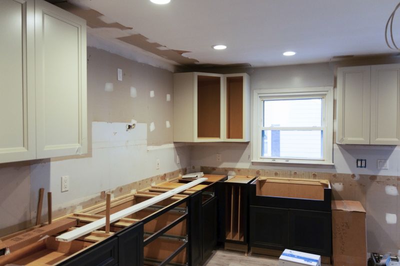 Best Cabinet Refinishing Contractors in Vandalia, OH